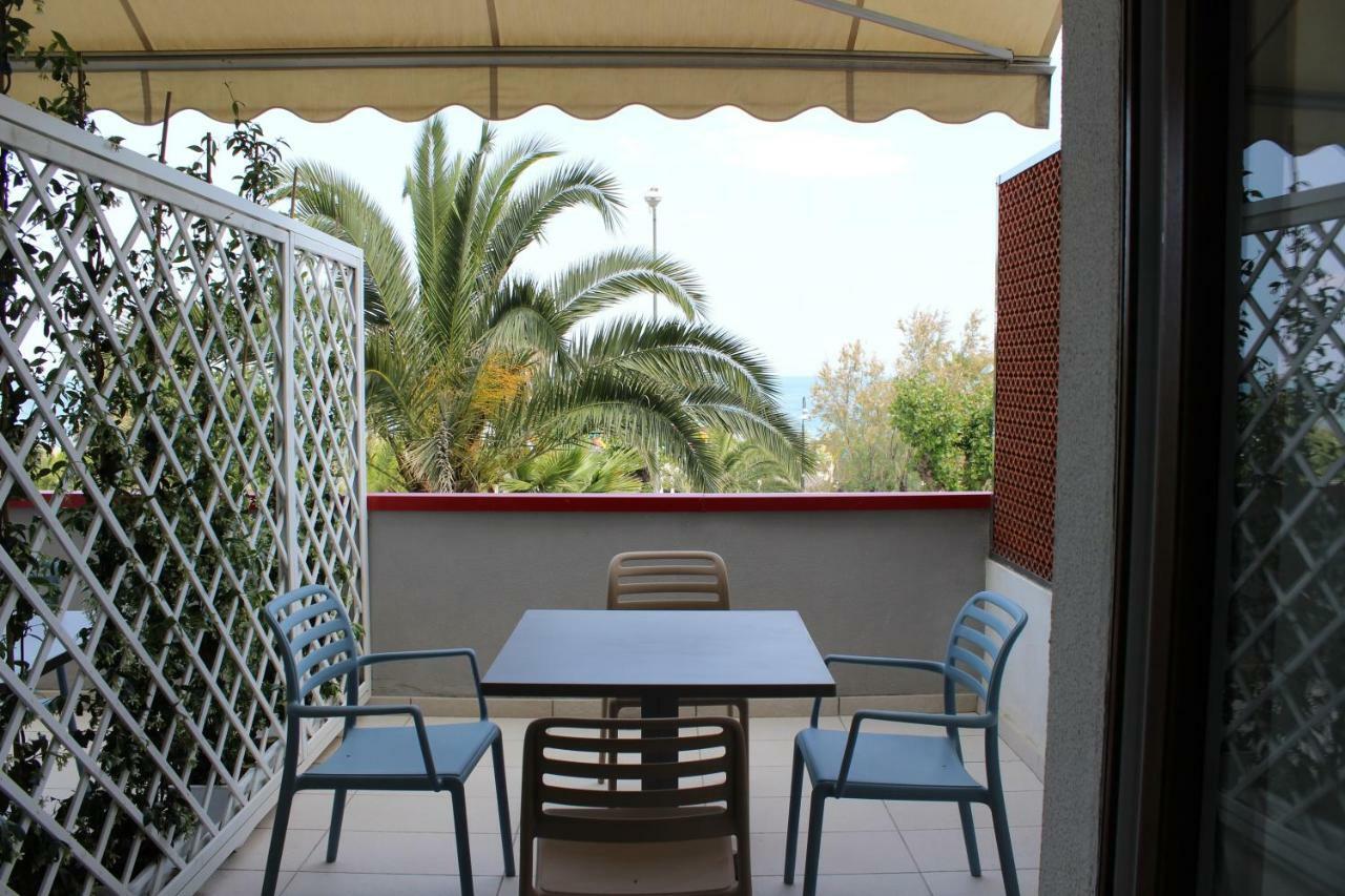 Sulmare Alba Adriatica Bed & Breakfast Luaran gambar