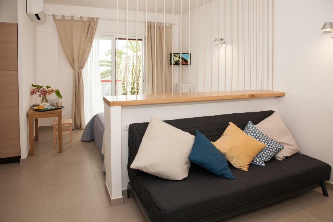 Sulmare Alba Adriatica Bed & Breakfast Luaran gambar