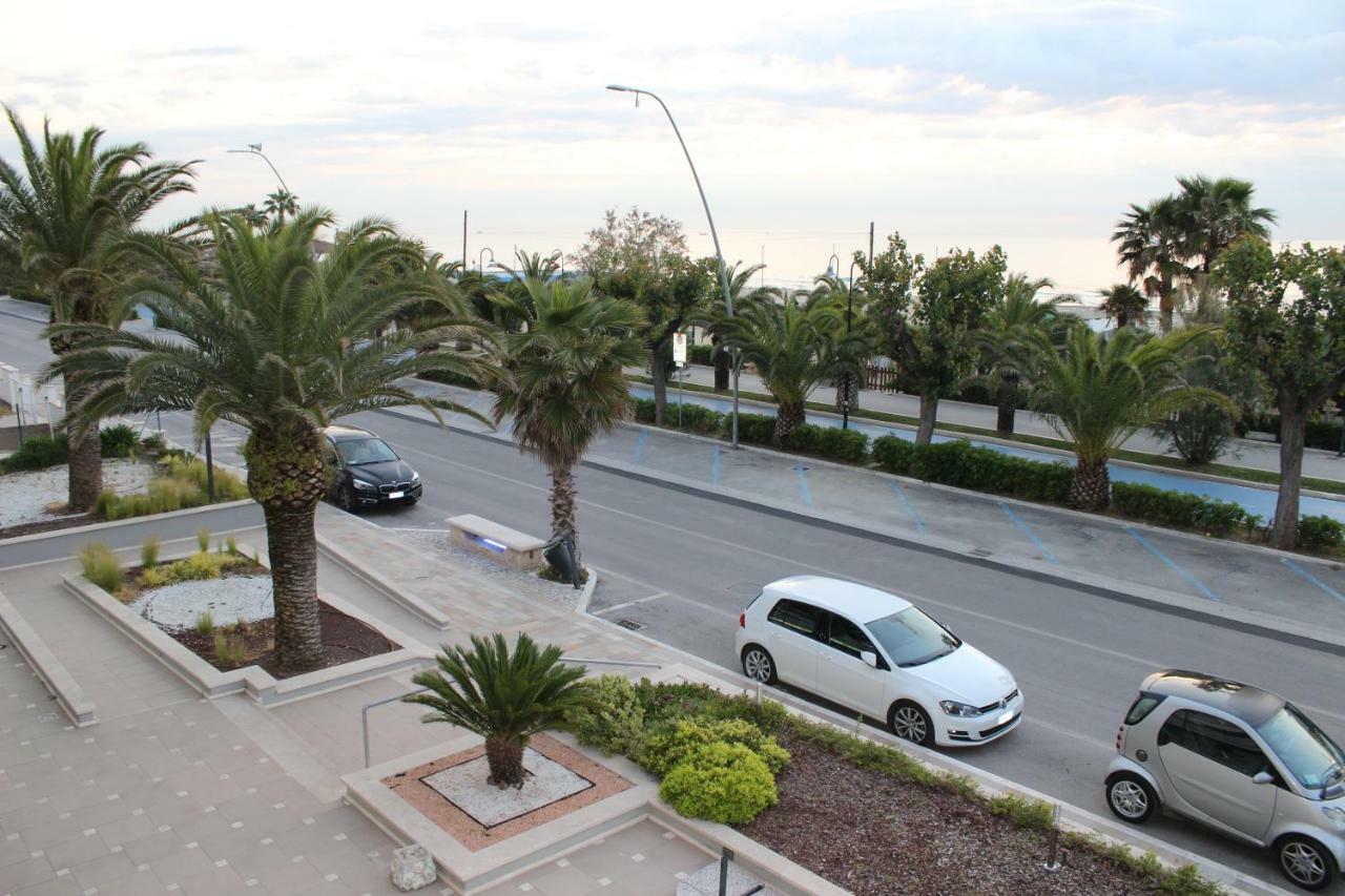 Sulmare Alba Adriatica Bed & Breakfast Luaran gambar